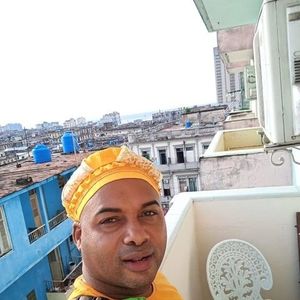 Meet your Posher, Francisco manuel